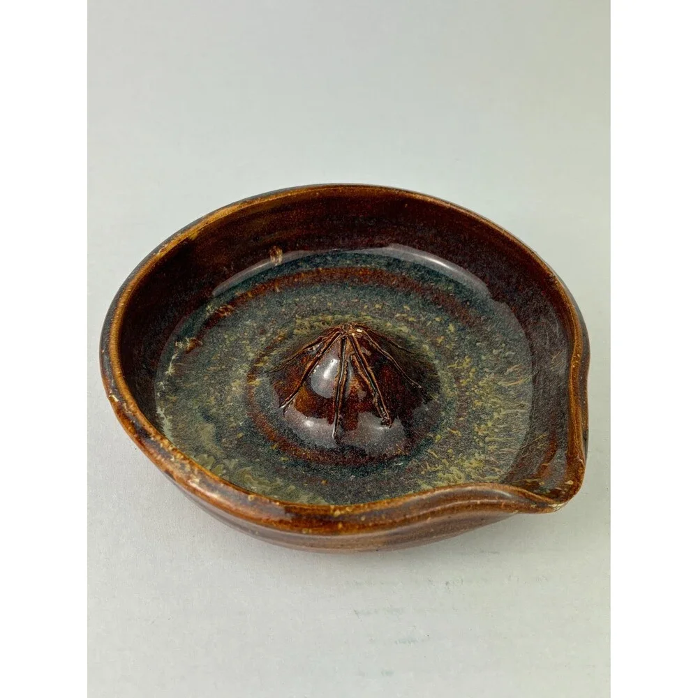 Ceramic handmade citrus juicer - Pottery lemon squeezer - Blue, brown, beige
